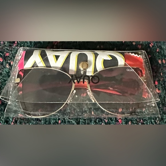 Quay Australia Glow Up Cat-Eye Sunglasses Gold Tortoiseshell NWT main image 14